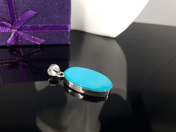 Gemme naturelle de turquoise Sleeping Beauty - Pendentif