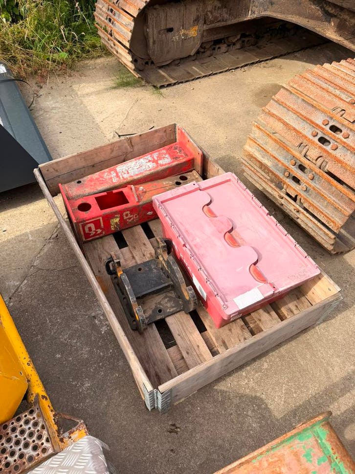 Breekhamer CW05, Articles professionnels, Machines & Construction | Grues & Excavatrices, Enlèvement