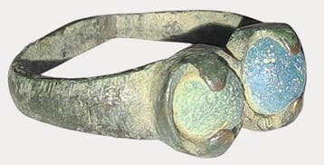 Middeleeuws Brons, extreem zeldzame ring met bezelzetting en, Handtassen en Accessoires