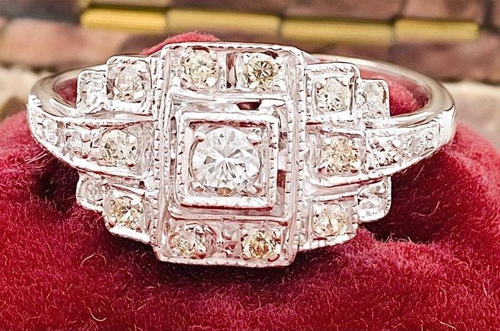 Sans prix de réserve - Bague Platine Diamant (Naturelle), Handtassen en Accessoires, Ringen