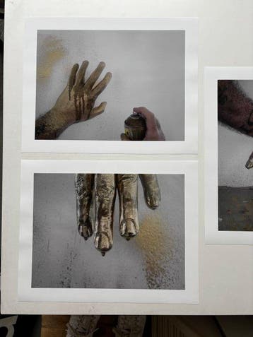Douglas Gordon (1966) - Larger than Life, Lifsize, Smaller