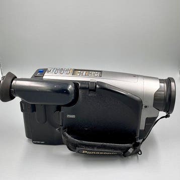 Panasonic NV-RX27EG VHS-C-camera
