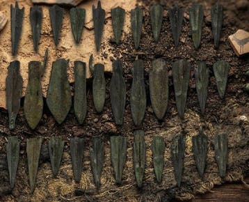 Scythisch Brons Verzameling pijlpunten - 44 stuks. Goede