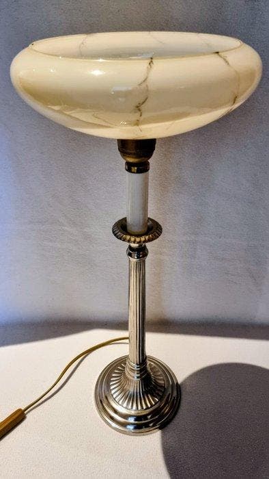 Lampe de table - Métal - Élégant dans le style Art Déco, Antiek en Kunst, Curiosa en Brocante