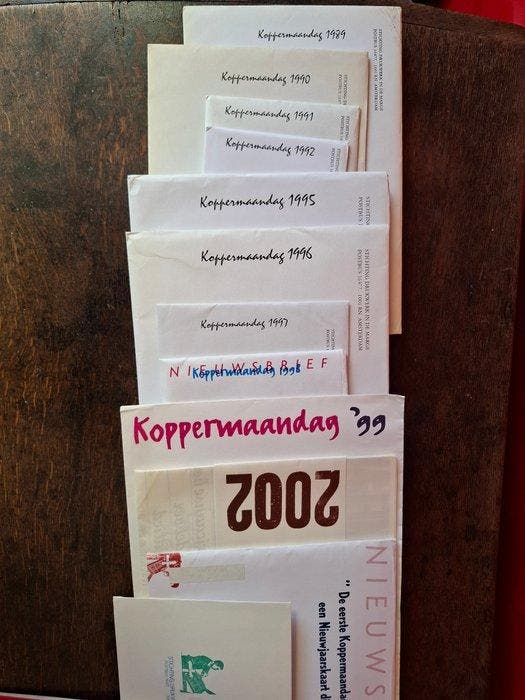 Drukwerk in de Marge: Koppermaandagprenten en Nieuwsbrieven, Antiek en Kunst, Antiek | Boeken en Manuscripten