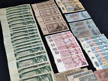Tsjechië, Tsjecho-Slowakije. - 55 Banknotes - Various Dates