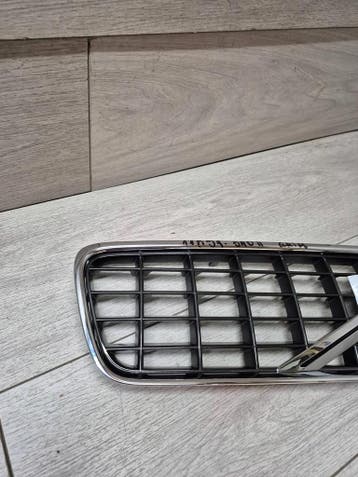 Volvo S40 II grill 8620116, Autos : Pièces & Accessoires, Verzenden