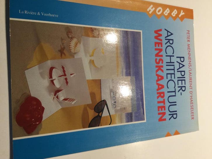 PAPIERARCHITECTUUR WENSKAARTEN 9789038404073 Haeseleer, Livres, Loisirs & Temps libre, Envoi