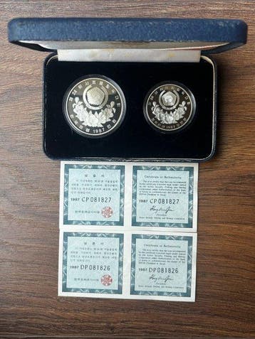 Zuid-Korea. 5000, 10000 1988, Estojo Oficial XXIV Olimpíada