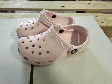 Veiling - CROCS voor Kids Zacht roze maat 27/28, Kleding | Dames, Schoenen, Nieuw