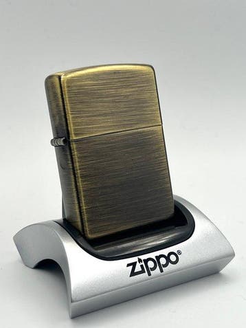 Zippo - Classic Vintage Antique Brass Sunrise (2003) - (J 03