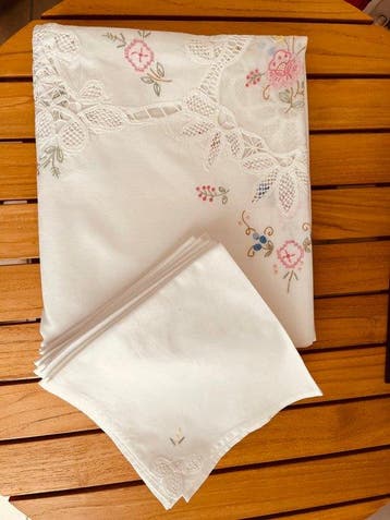 Tafelkleed (13) - 270 cm - 170 cm - Handgemaakt