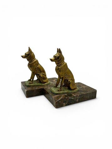 Boekensteunen (2) - Bruine breccie, verguld spelter - Art
