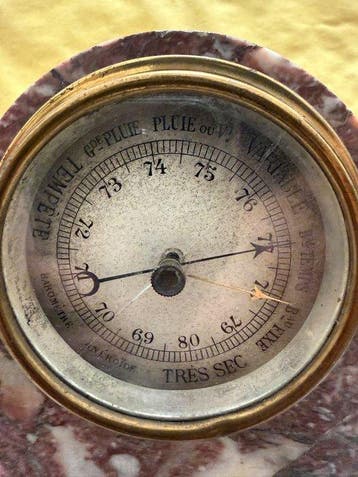 Aneroid barometer - Marmer