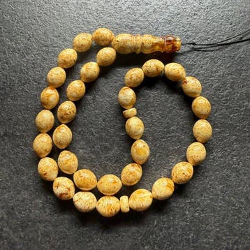 Tasbih-gebed rozenkrans kralen in olijfvorm - Barnsteen -