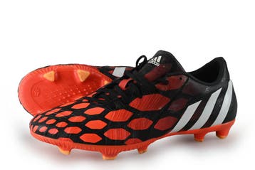 Adidas Voetbalschoenen in maat 43 Rood, Kleding | Heren, Schoenen, Overige kleuren, Verzenden, Zo goed als nieuw, Adidas