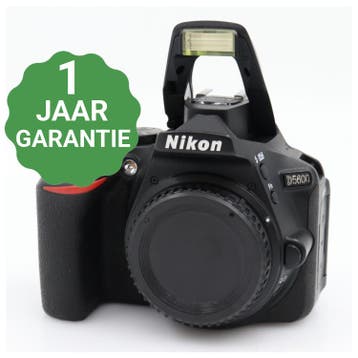 10% korting | Nikon D5600 body | Tweedehands, Verzenden