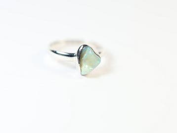 Ethiopisch opaal / Welo-opaal Ring / gepolijst / nieuw- 2.35