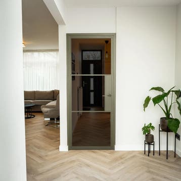 Stalen Binnendeur 3 Vlaks Olijfgroen Rookglas Met slot, Doe-het-zelf en Bouw, Deuren en Vliegenramen, Minder dan 80 cm, Binnendeur