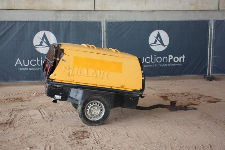 Veiling: Compressor Sullair 65 Diesel 2011, Articles professionnels, Machines & Construction | Pompes & Compresseurs, Enlèvement