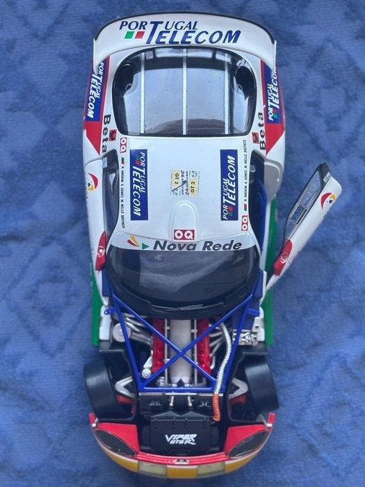 Autoart 1:18 - Model raceauto - Dodge Viper GTS-R, Hobby en Vrije tijd, Modelauto's | 1:5 tot 1:12
