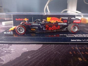 Minichamps 1:43 - Model raceauto - Red Bull Racing Honda