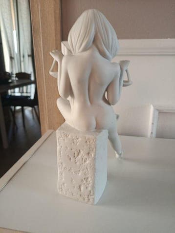 Royal Copenhagen - Beeldje, Libra - 27 cm - Porselein