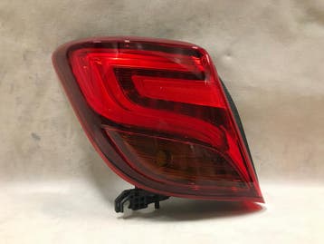 Toyota Yaris III 2014-2017 linker LED achterlicht, Verzenden