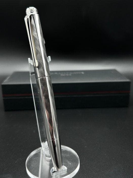 Caran dAche - RNX 316 Acero inoxidable en color plata. -, Collections, Stylos