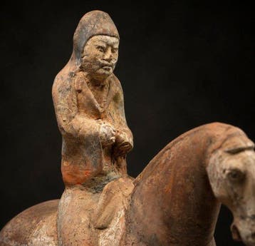 Oud-Chinees, Han-dynastie Terracotta Paard met ruiter in