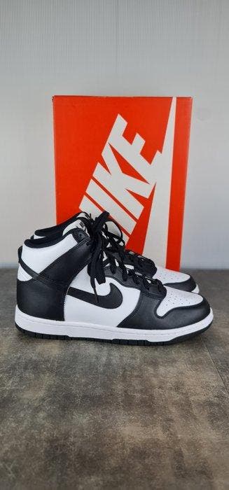 Nike - Veterschoenen - Maat: EU 42.5 - Nieuw in doos, Nieuw
