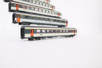 Lima, Roco H0 - Modeltrein personenwagen (5) - Vijf corail, Hobby en Vrije tijd, Modeltreinen | H0, Nieuw