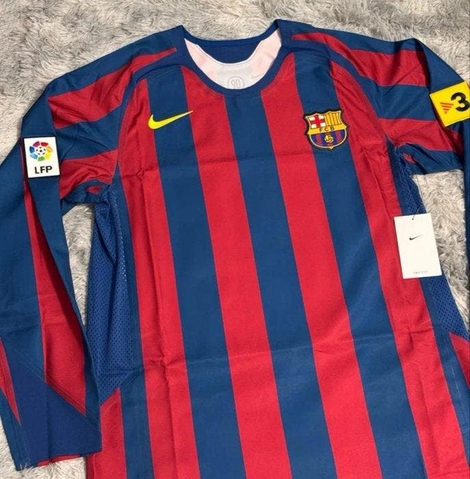 FC Barcelona - Ronaldinho Huldigings T-shirt - Beperkte, Verzamelen, Overige Verzamelen