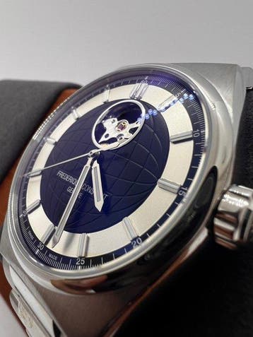 Frédérique Constant - Highlife Heartbeat Automatic -