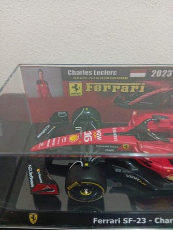 Ferrari - Charles Leclerc SF23 - 2023 - Voiture miniature à, Nieuw
