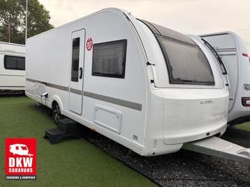 ADRIA Adora 613 UT - NIEUW - AIRCO, Caravans en Kamperen, Adria, Tot en met 4, Rondzit, Queensbed