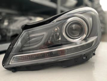 MERCEDES C KLASSE W204 LIFT XENON DYN KOPLAMP L A2048204339, Verzenden, Gebruikt, Mercedes-Benz