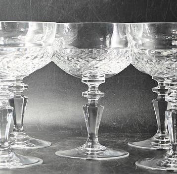 St. Louis - Champagne fluitje (5) - Trianon - Kristal - 5, Antiek en Kunst