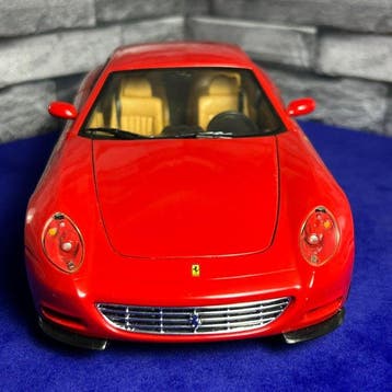 Hot Wheels 1:18 - Voiture miniature - Ferrari 612