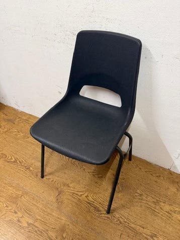 Gebruikte Stapelbare Kuipstoel - S4449, Ophalen, Nieuw
