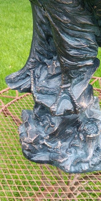 sculptuur, XXL fraaie verweerde brons look adelaar - 58 cm -
