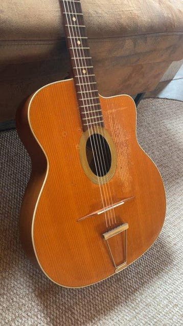 Guitare manouche Bucolo – Luthier italien à Paris - -, Musique & Instruments
