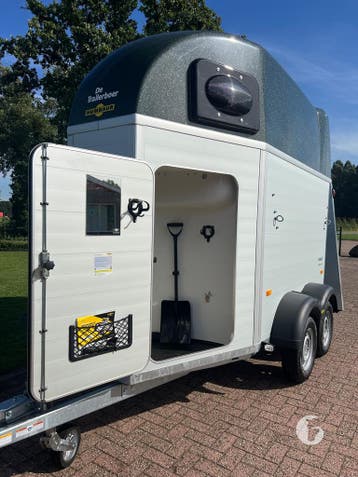 Nieuw! Humbaur 1,5 paards! Met zadelkamer!, Ophalen, Zo goed als nieuw, Aluminium, 1½-paards trailer
