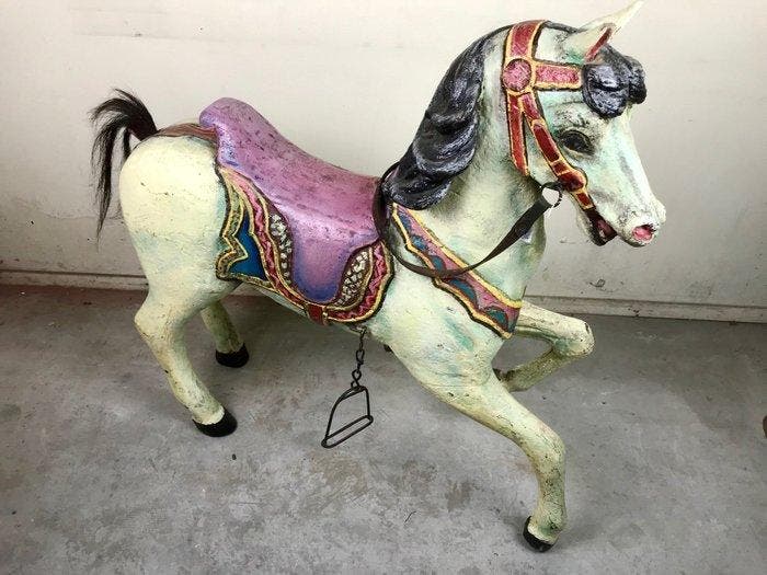 Hobbelpaard - Carrouselpaard - 1970-1980, Antiek en Kunst, Antiek | Speelgoed
