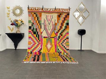 Berber, Kleurrijk Marokkaans tapijt – Culturele uitdrukking, Nieuw