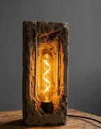 Lampada da tavolo brutalista in cemento e acciaio – design
