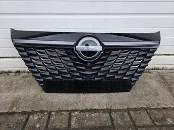 Calandre Nissan Qashqai III J12 Facelift 2024-   Camera, Autos : Pièces & Accessoires, Carrosserie & Tôlerie, Ophalen, Utilisé
