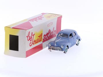 Schaal 1:43 Solido Peugeot 203 Berline Sedan 1954 #4246, Hobby en Vrije tijd, Modelauto's | 1:43, Ophalen of Verzenden, Zo goed als nieuw