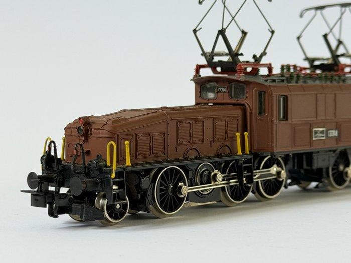 Märklin H0 - 8356 - Elektrische locomotief (1) - Be 6/8, Hobby & Loisirs créatifs, Trains miniatures | HO