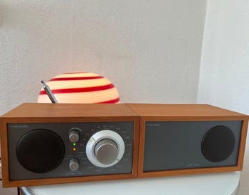 Tivoli Tom Lovegrove, Henry Kloss - Model Two Hifi-set